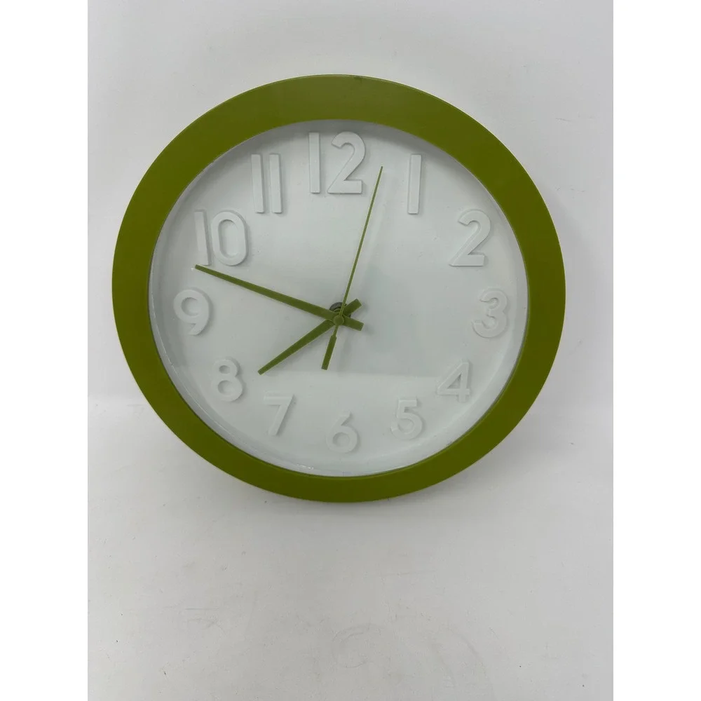 Jia Li M2008 Round Wall Clock Olive Green White 3D Embossed Numerals Quartz